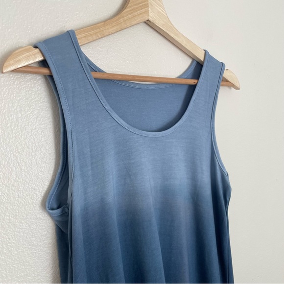 Blue Ombre High Low Shark Bite Hem Tunic Tank Top Size Small - Picture 2 of 5